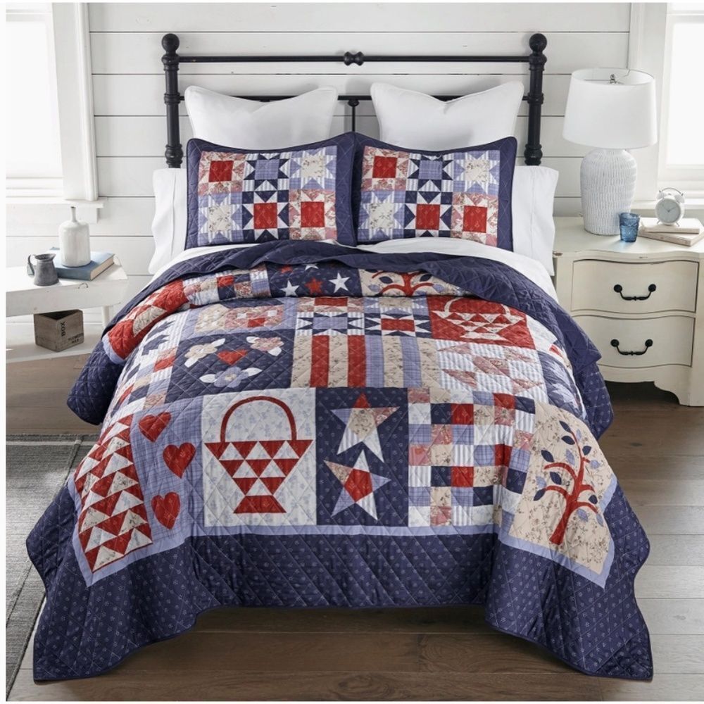 Farmhouse Cottage County Fair Printed Queen Size Quilt Set Patchwork Americana